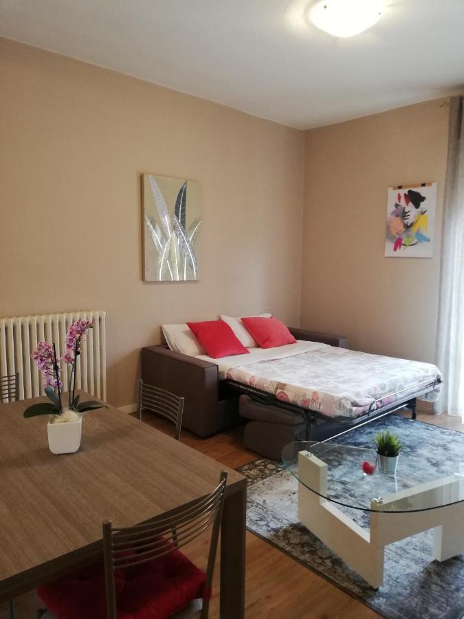 Franciacorta Flat & Bollicine Apartment Passirano Exterior photo
